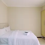 Simply Look Studio Room At Maple Park Sunter Apartment By Travelio
